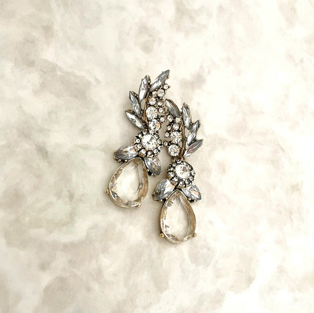 【ピアス・イヤリング】antique ビジューピアス/ブライダルアクセサリー 【結婚式 ピアス イヤリング】