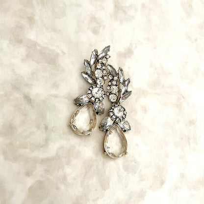 【ピアス・イヤリング】antique ビジューピアス/ブライダルアクセサリー 【結婚式 ピアス イヤリング】