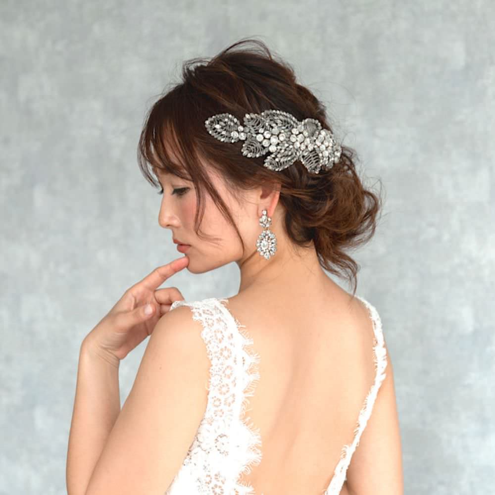 【ピアス・イヤリング】chandelier ビジューピアス 【結婚式 ピアス イヤリング】