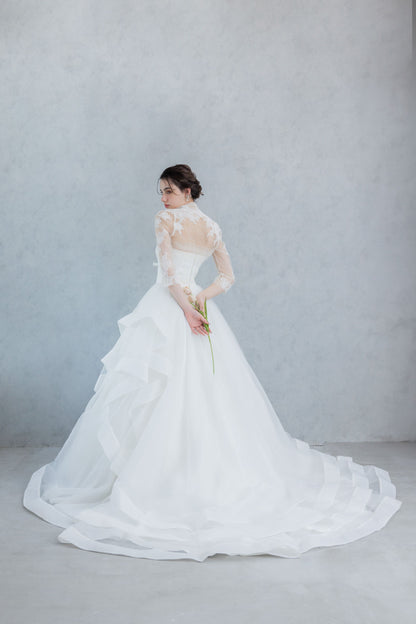 Resoll ⅽollection VERTHANDI-BO【ウェディングドレス レンタル】