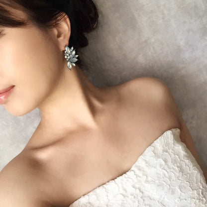 【ピアス・イヤリング】angel ビジューピアス/ブライダルアクセサリー 【結婚式 ピアス イヤリング】