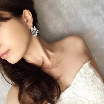 【ピアス・イヤリング】angel ビジューピアス/ブライダルアクセサリー 【結婚式 ピアス イヤリング】