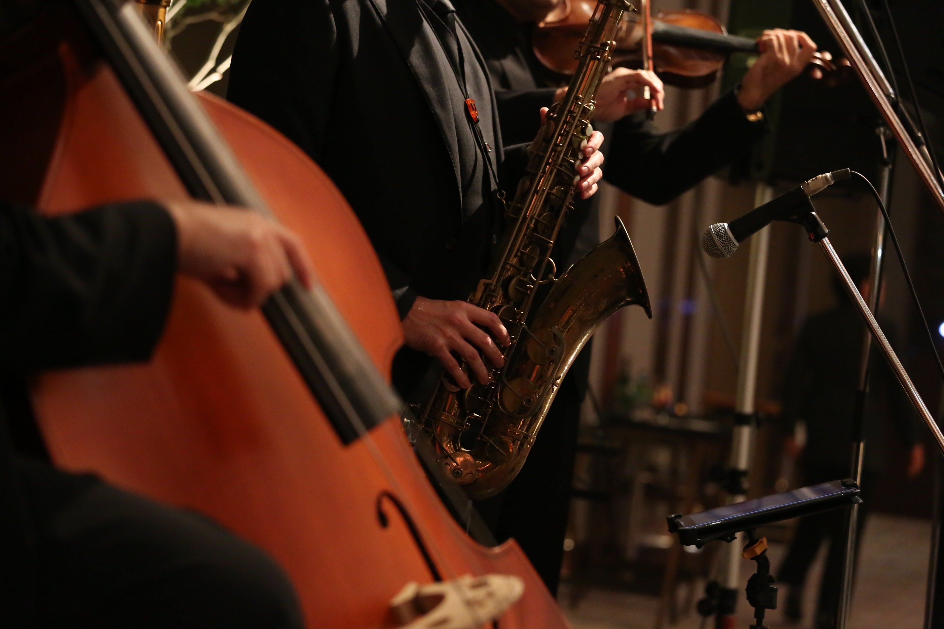 生演奏(外国人バンド) 【結婚式 披露宴 余興】 – 結婚式準備サイトCORDY