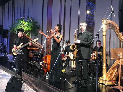 生演奏(外国人バンド) 【結婚式 披露宴 余興】