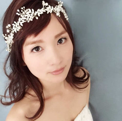 【ヘッドドレス】classy silverリボンカチューシャ/ブライダルアクセサリー 【結婚式 ヘアアクセサリー】