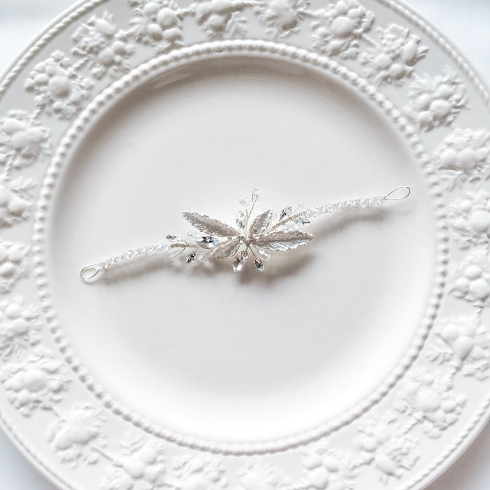 【ブレスレット】ブライダルブレスレット ビジュー リーフ h8 【結婚式 ブレスレット】