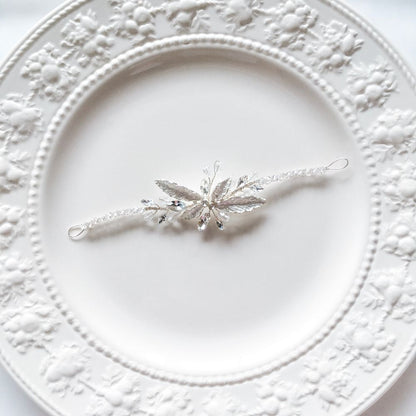 【ブレスレット】ブライダルブレスレット ビジュー リーフ h8 【結婚式 ブレスレット】