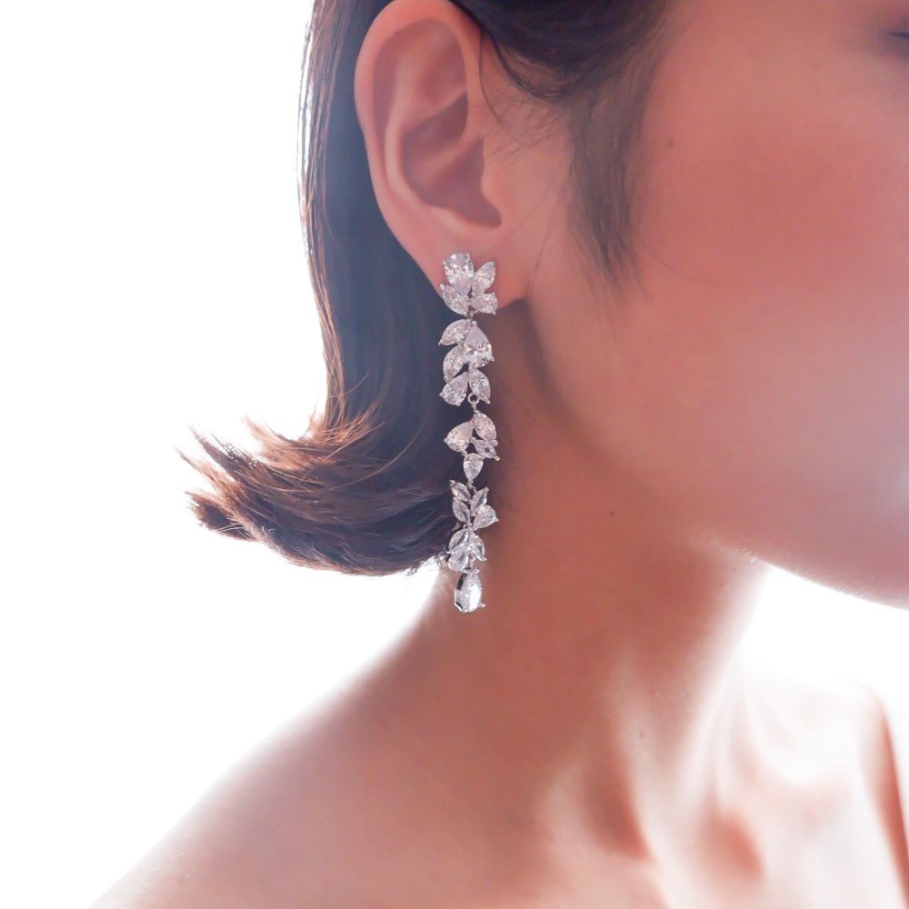 【ピアス】ビジュー ロングリーフ ウェディング ブライダルピアス i4 【結婚式 ピアス イヤリング】