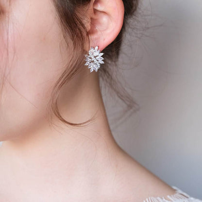 【ピアス】ビジュー ウェディング ブライダルピアス i5 【結婚式 ピアス イヤリング】