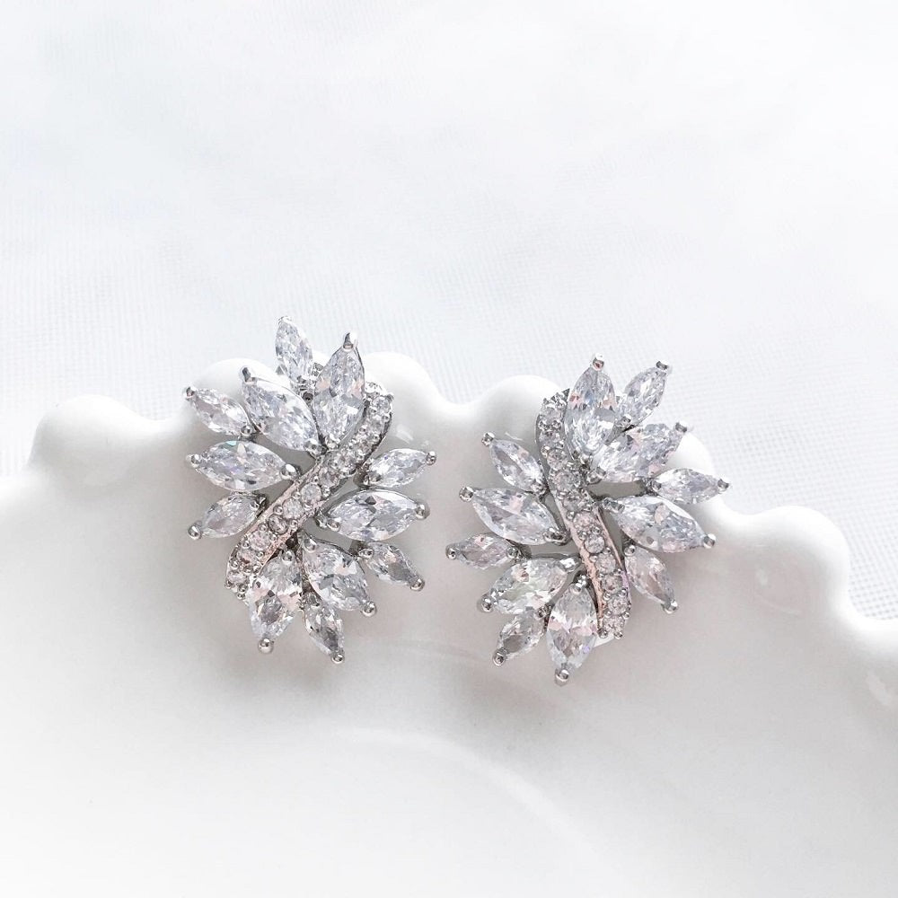 【ピアス】ビジュー ウェディング ブライダルピアス i5 【結婚式 ピアス イヤリング】