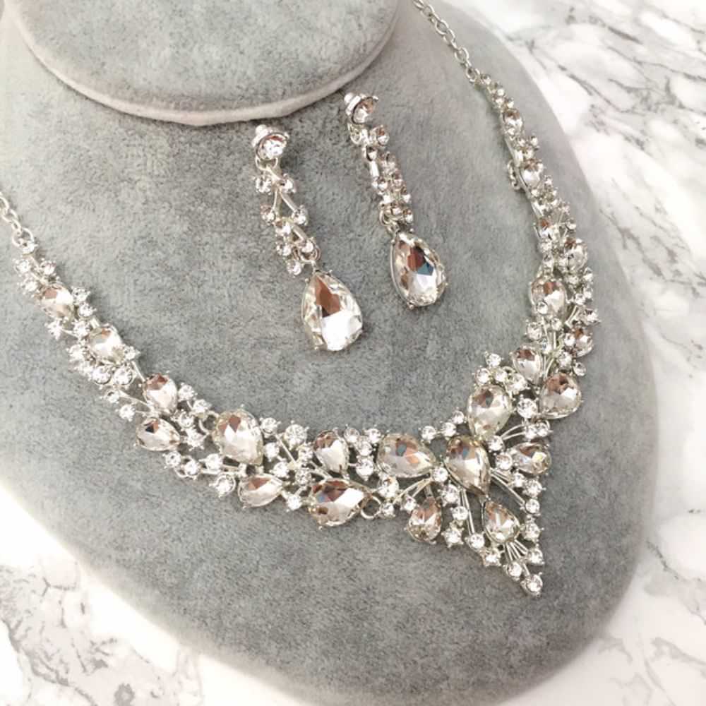 silverブライダルネックレス&ピアスset 【結婚式 アクセサリーセット】