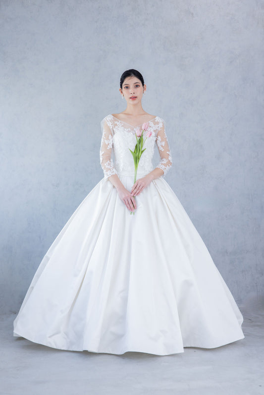 Resoll ⅽollection LILIO【ウェディングドレス レンタル】