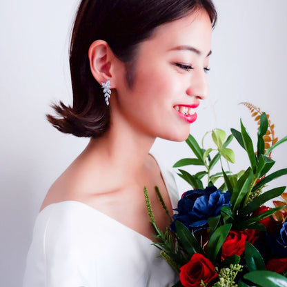 【イヤリング】ビジュー ウェディング ブライダルイヤリング j1 【結婚式 ピアス イヤリング】
