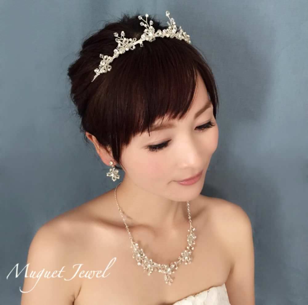 beads カチューシャ&ネックレス&ピアス 3点セット/ブライダルアクセサリー 【結婚式 アクセサリーセット】