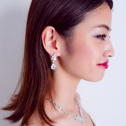 【ピアス】ビジュー ウェディング ブライダルピアス j4 【結婚式 ピアス イヤリング】