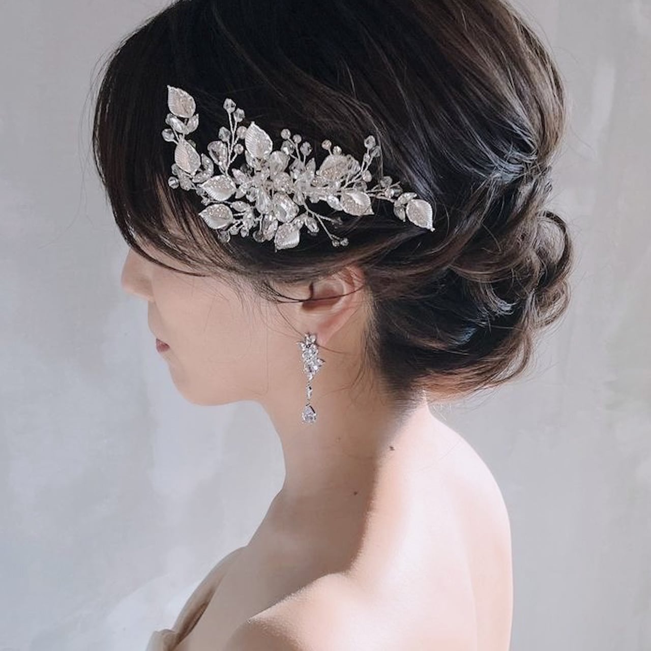 【ヘッドドレス】ブライダルヘッドドレス ビジュー リーフ ボンネ j10 【結婚式　ヘアアクセサリー】