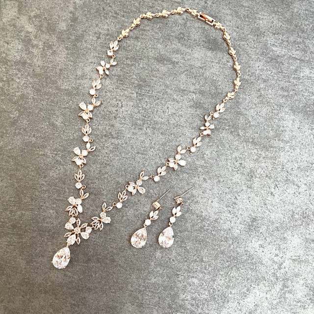 juri gold ジルコニア ネックレス&ピアスセット 【結婚式 アクセサリーセット】