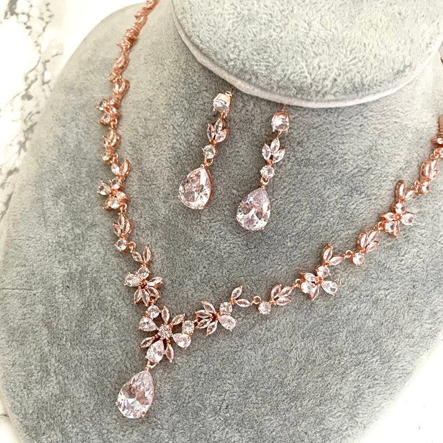 juri gold ジルコニア ネックレス&ピアスセット 【結婚式 アクセサリーセット】