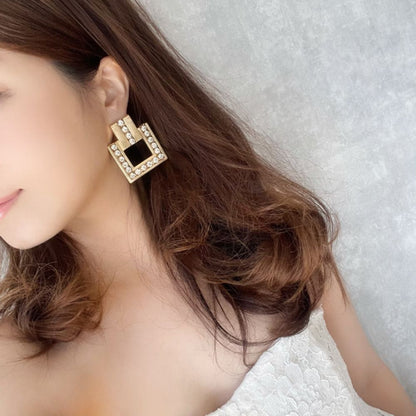 【ピアス・イヤリング】quadrangle ビジューピアス 【結婚式　ピアス　イヤリング】