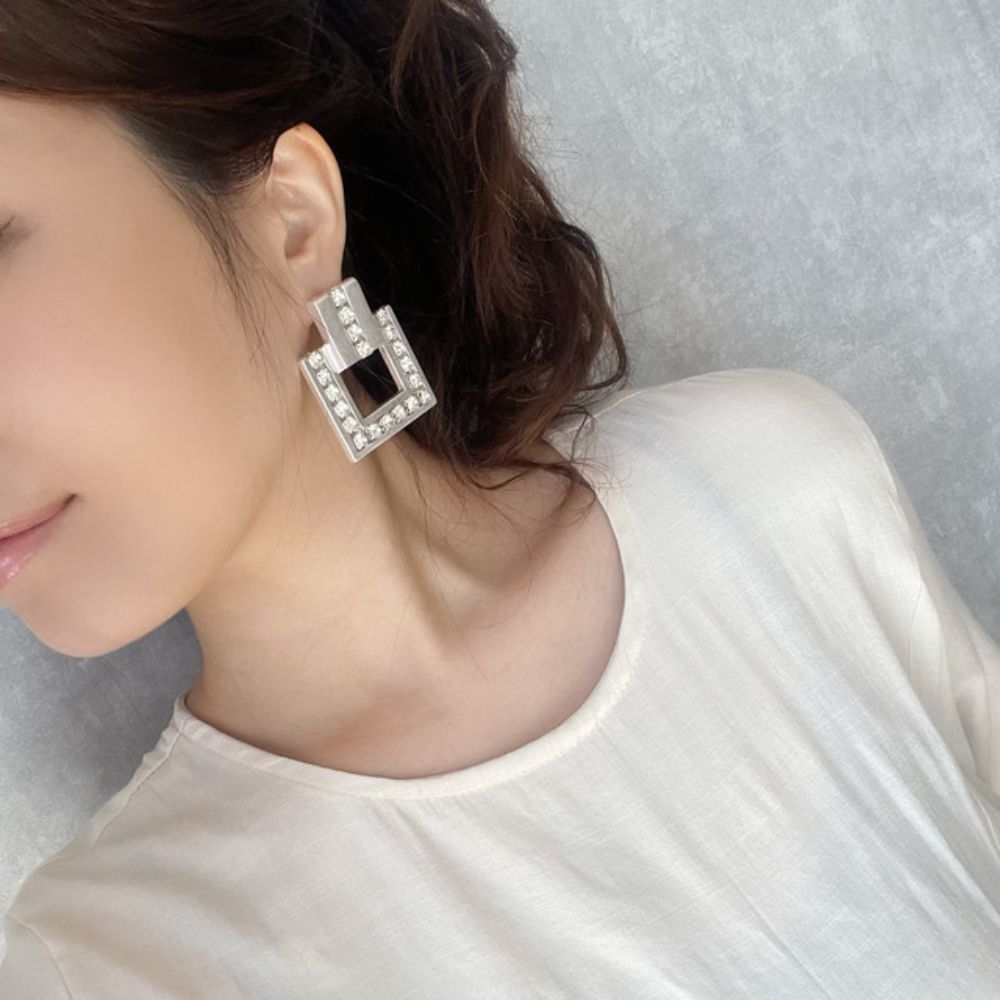 【ピアス・イヤリング】quadrangle ビジューピアス 【結婚式 ピアス イヤリング】