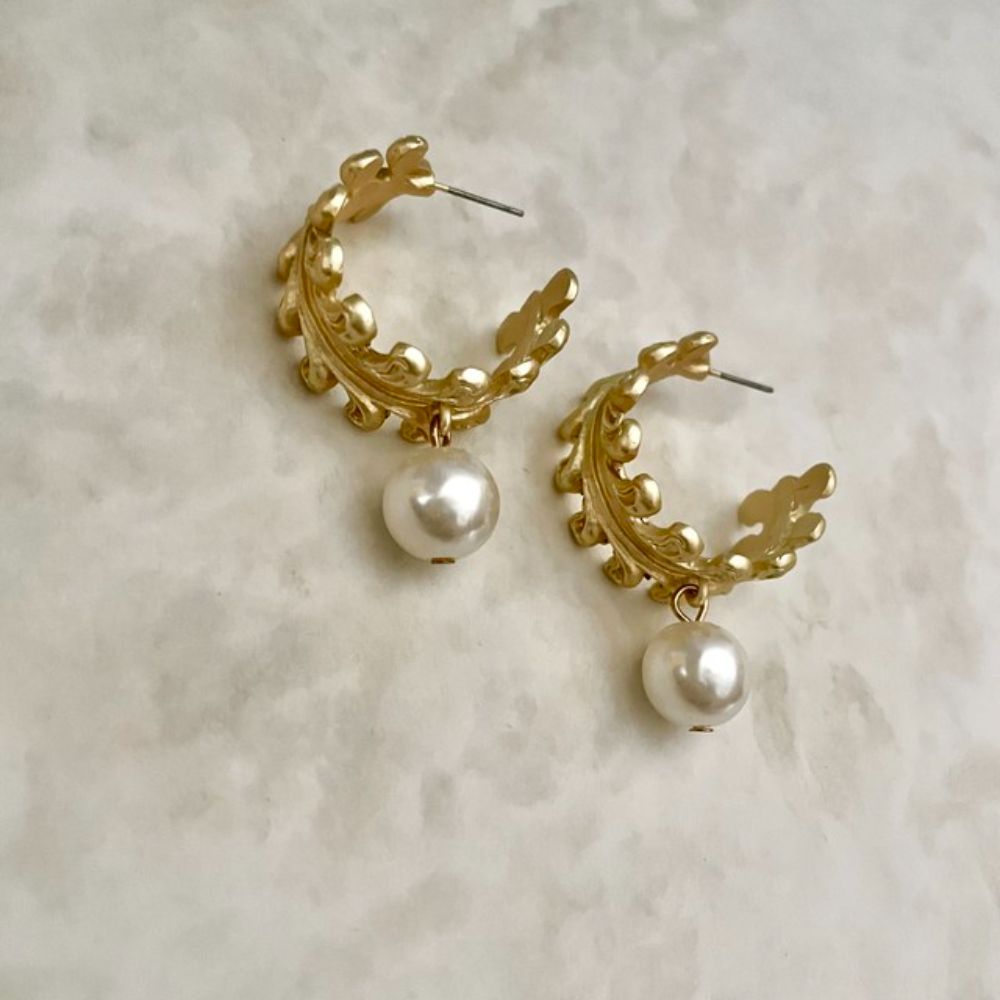 【ピアス】feuille ゴールドピアス 【結婚式 ピアス イヤリング】