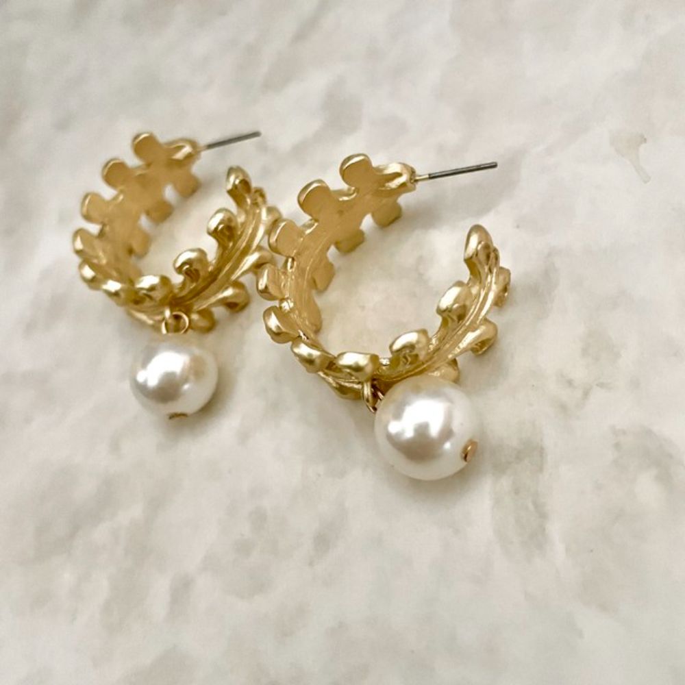 【ピアス】feuille ゴールドピアス 【結婚式 ピアス イヤリング】