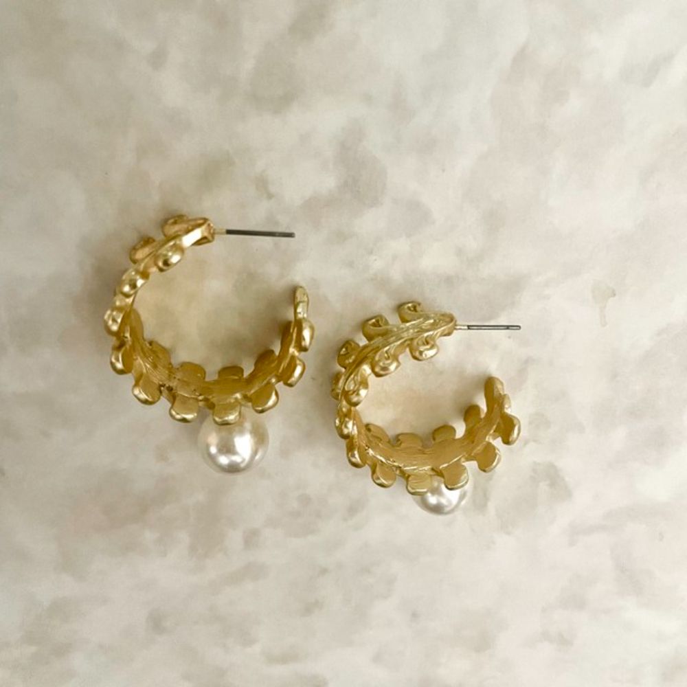 【ピアス】feuille ゴールドピアス 【結婚式 ピアス イヤリング】