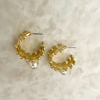 【ピアス】feuille ゴールドピアス 【結婚式 ピアス イヤリング】