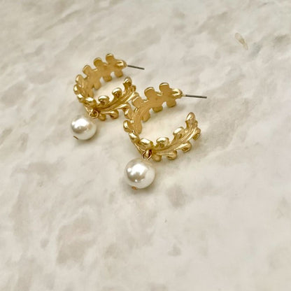 【ピアス】feuille ゴールドピアス 【結婚式 ピアス イヤリング】