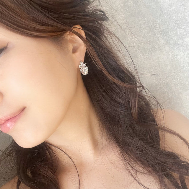 【ピアス・イヤリング】petit ジルコニアピアス 【結婚式 ピアス イヤリング】