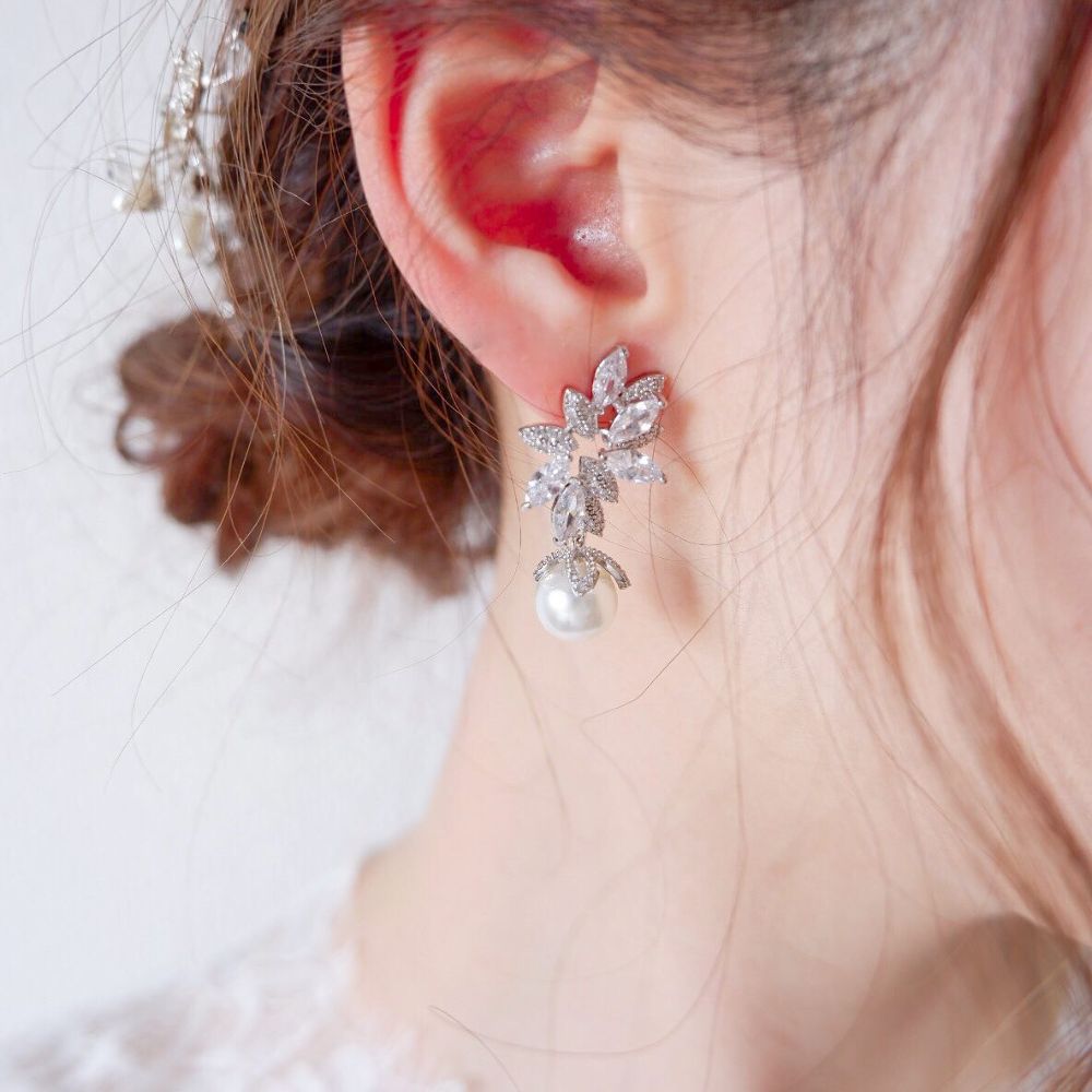 【ピアス】ビジュー パール ウェディング ブライダルピアス c3 【結婚式 ピアス イヤリング】