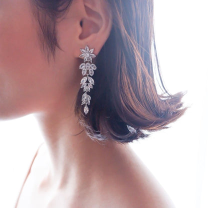 【ピアス】ビジュー ウェディング ブライダルピアス d10 【結婚式 ピアス イヤリング】