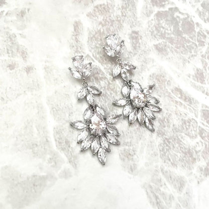 【ピアス・イヤリング】Parfaite ジルコニアピアス 【結婚式 ピアス イヤリング】