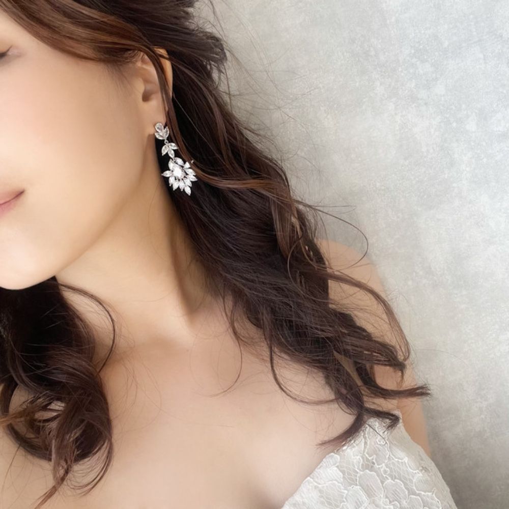 【ピアス・イヤリング】Parfaite ジルコニアピアス 【結婚式　ピアス　イヤリング】