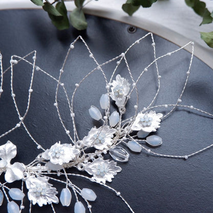 【ヘッドドレス】ブライダルヘッドドレス ビジュー リーフ ボンネ シルバー e7 【結婚式 ヘアアクセサリー】