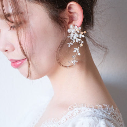 【イヤリング】ブライダルイヤリング 小枝イヤリング ビジュー シルバー k6 【結婚式 ピアス イヤリング】