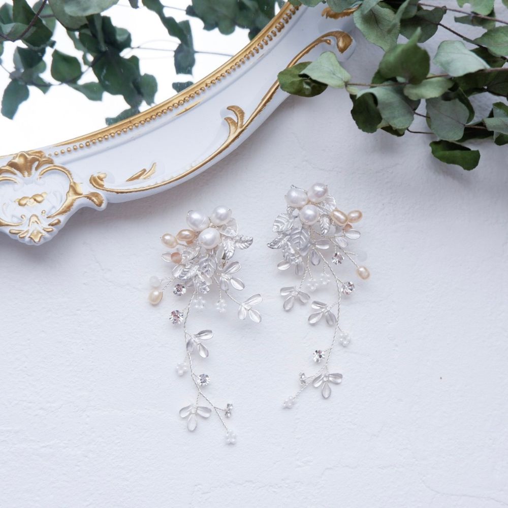 【ピアス】ブライダルピアス 小枝ピアス ビジュー シルバー k6 【結婚式 ピアス イヤリング】