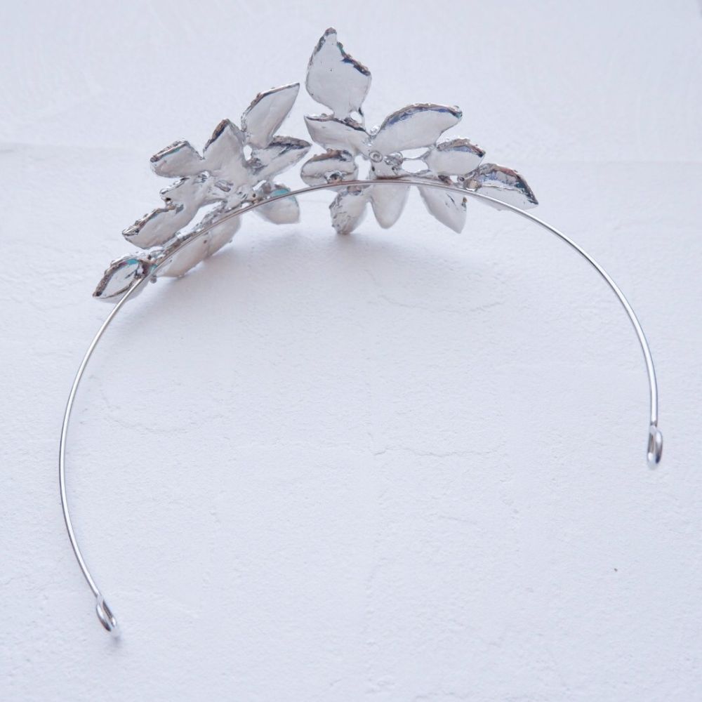 ブライダルヘッドドレス ビジュー フラワー ティアラ シルバー k9 【結婚式 ヘアアクセサリー】
