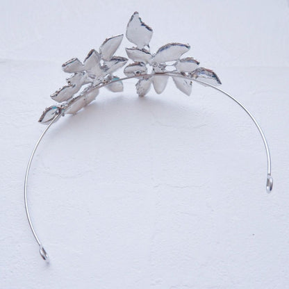 ブライダルヘッドドレス ビジュー フラワー ティアラ シルバー k9 【結婚式 ヘアアクセサリー】