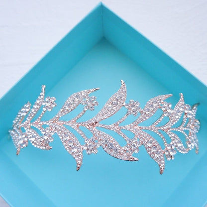 ブライダルヘッドドレス ビジュー フラワー ティアラ ピンクゴールド L1 【結婚式 ヘアアクセサリー】