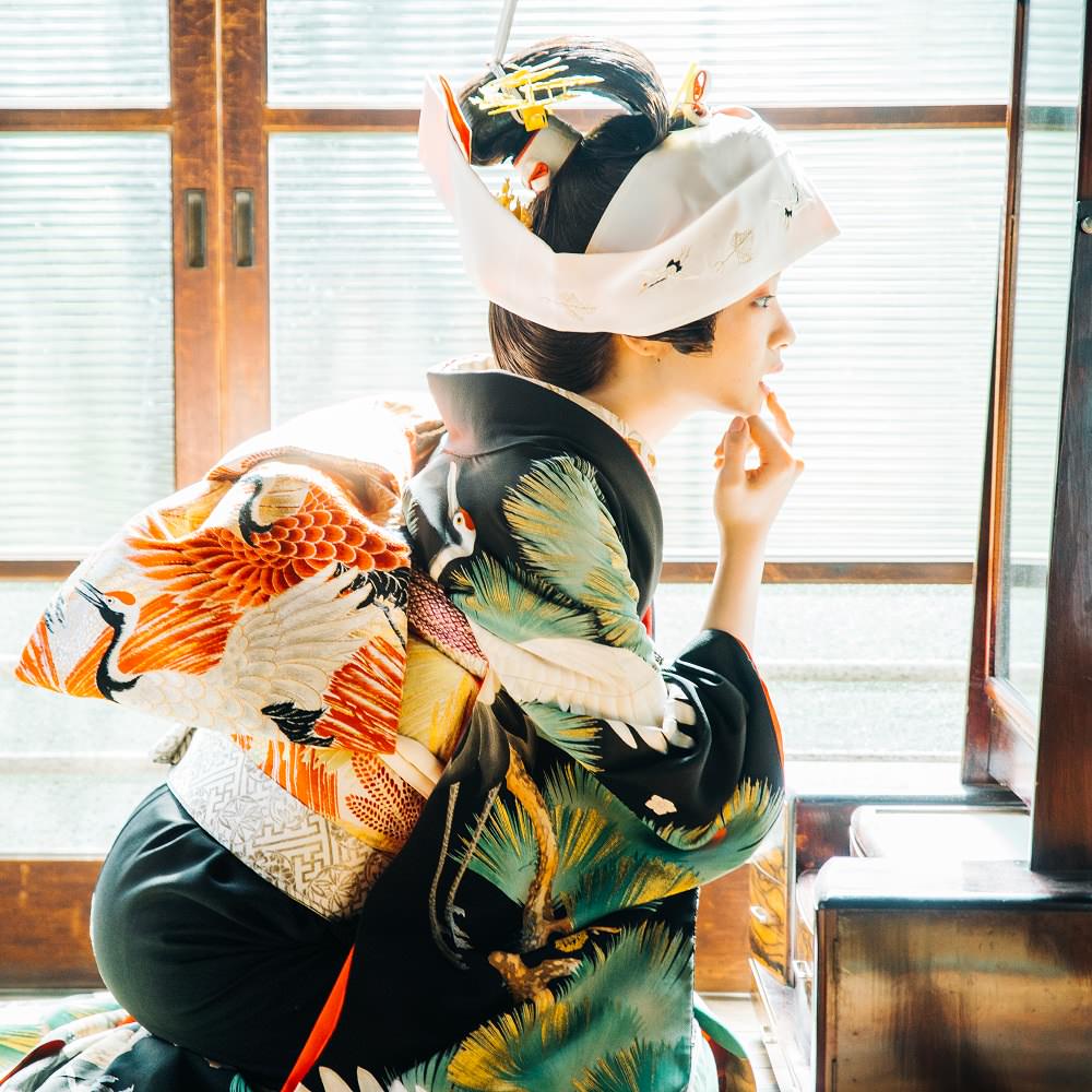 アンティーク振袖 黒地/老松総柄に鶴 【結婚式 和装 引き振袖 レンタル】