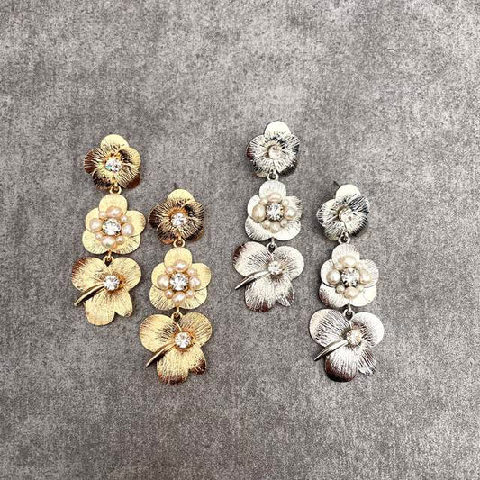 【ピアス・イヤリング】オリジナル商品pollen 淡水パールピアス 【結婚式 ピアス イヤリング】