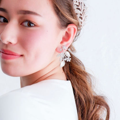 【イヤリング】ブライダルイヤリング 小枝イヤリング ビジュー シルバー m1 【結婚式 ピアス イヤリング】