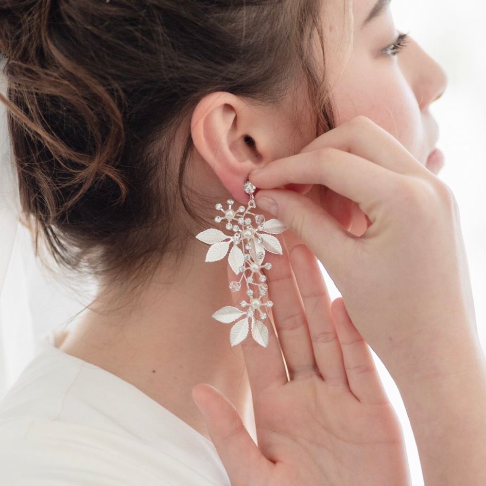 【ピアス】ブライダルピアス 小枝ピアス ビジュー シルバー m2 【結婚式 ピアス イヤリング】