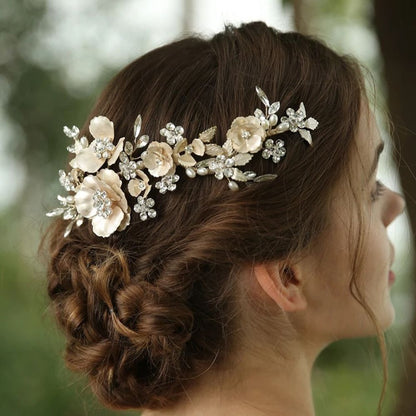 【ヘッドドレス】ブライダルヘッドドレス ビジュー フラワー ボンネ ゴールド m4 【結婚式 ヘアアクセサリー】