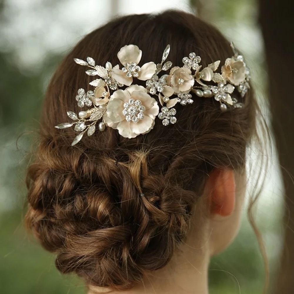 【ヘッドドレス】ブライダルヘッドドレス ビジュー フラワー ボンネ ゴールド m4 【結婚式 ヘアアクセサリー】
