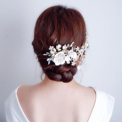 【ヘッドドレス】ブライダルヘッドドレス ビジュー フラワー ボンネ ゴールド m4 【結婚式 ヘアアクセサリー】