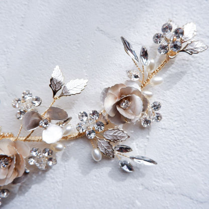 【ヘッドドレス】ブライダルヘッドドレス ビジュー フラワー ボンネ ゴールド m4 【結婚式 ヘアアクセサリー】