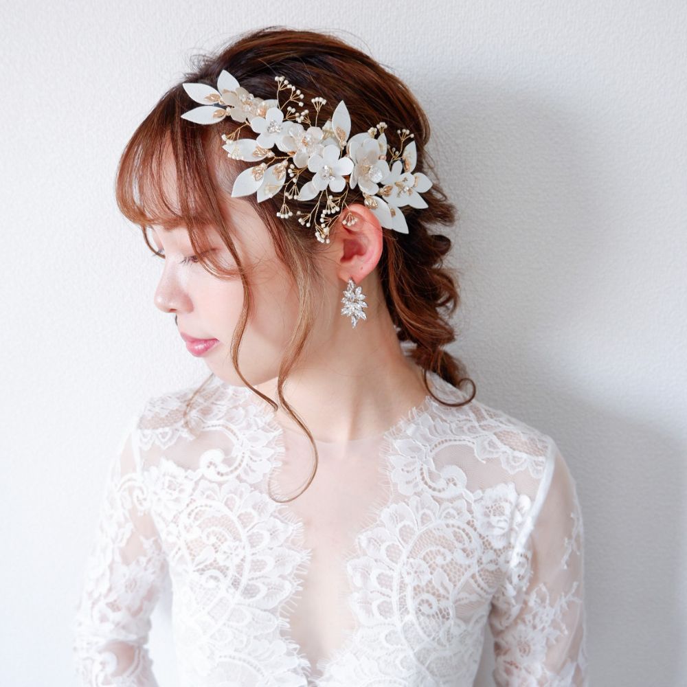 【ヘッドドレス】ブライダルヘッドドレス レザー フラワー ボンネ ゴールド m5 【結婚式　ヘアアクセサリー】