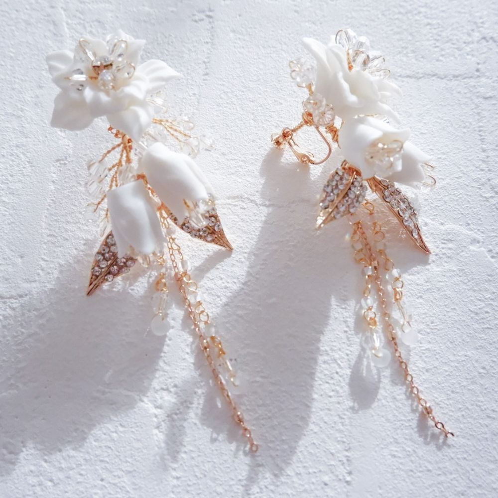 【ピアス】ブライダルピアス 小枝ピアス ビジュー ゴールド n1 【結婚式 ピアス イヤリング】